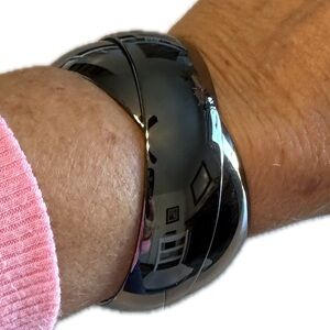 Chico’s Sleek Slate Grey Wearable Tech Bracelet